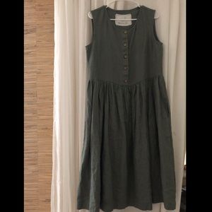 Not Perfect Linen Mama Dress in Forest Green.